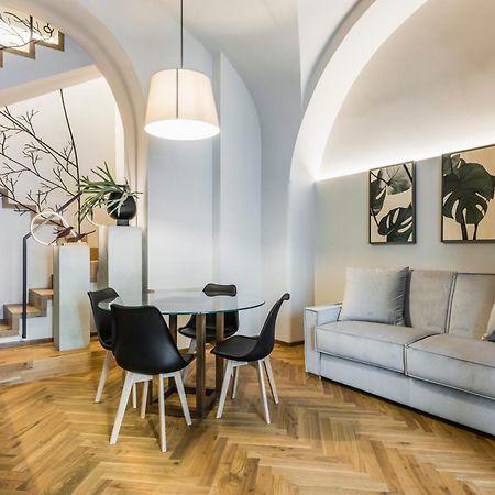 Ferrini Home - Piazza Trento Катания Екстериор снимка