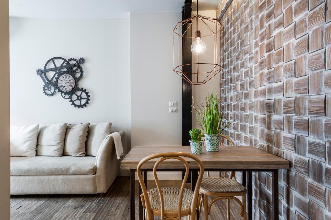 Ferrini Home - Piazza Trento Катания Екстериор снимка