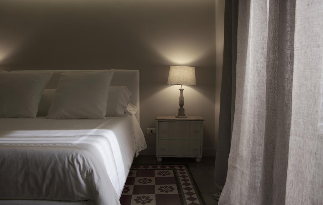 Ferrini Home - Piazza Trento Катания Екстериор снимка